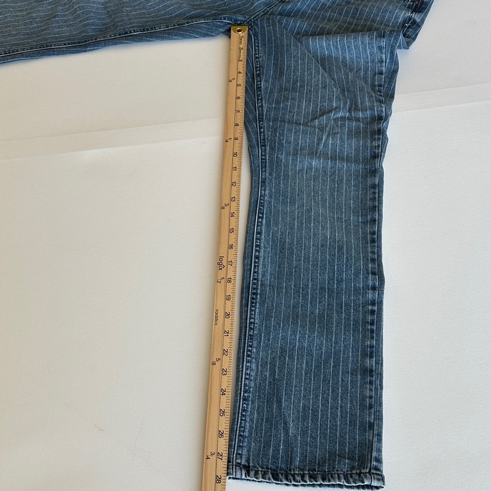 SoundStyle Size 8 Straight Leg Jeans Mid Rise Stripe Denim Ridged Front - Picture 7 of 10